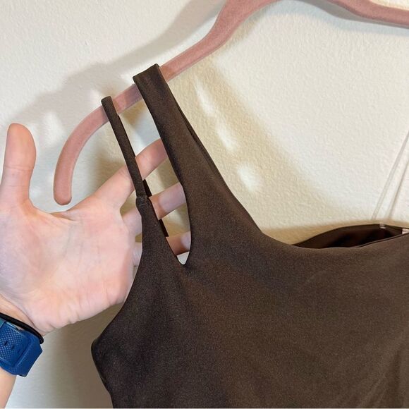 ✨ Old Navy Active Brown One Shoulder Tank Top Small NWT - Picture 2 of 10